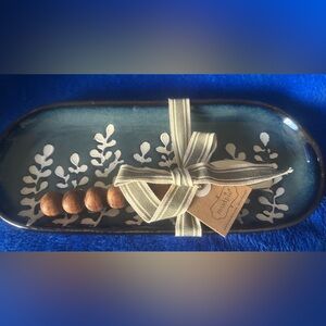 Mud Pie Blue Leaf Everything Dish with spreading knife!